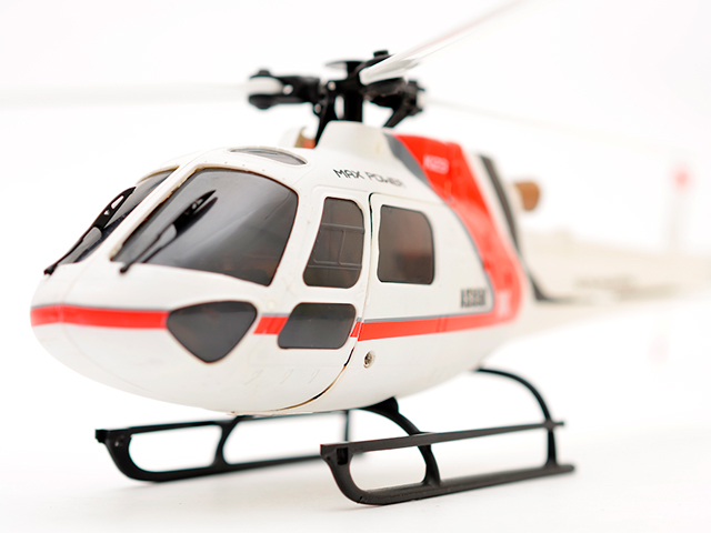 インジェクション成型の精密ボディをまとったスケールモデル登場