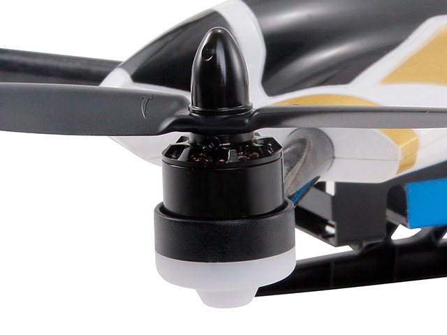 4つのブラシレスモーターで最高速はMAX 21m/sの圧倒的なスピード!